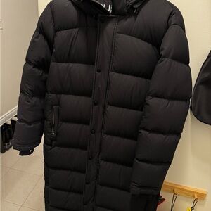 Aritzia Superpuff Black Long